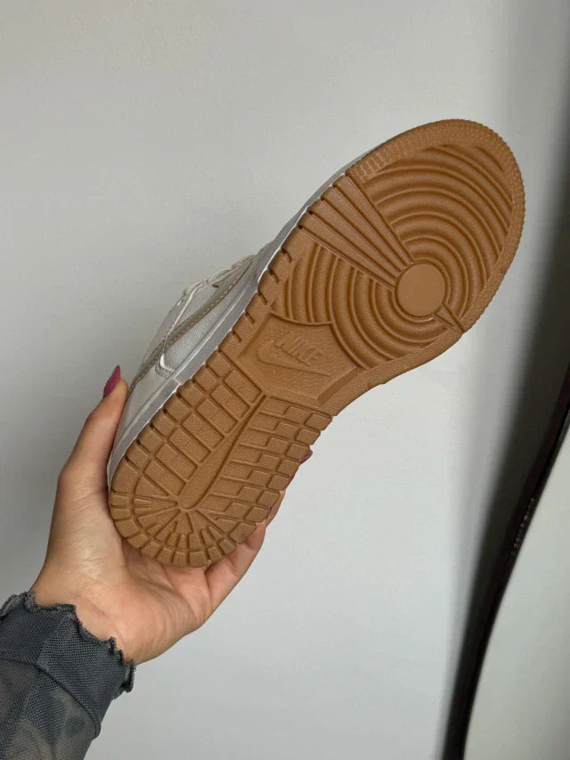 Low Phantom Metallic