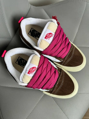 Skool Café Pink
