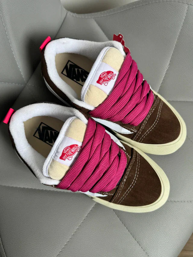 Skool Café Pink