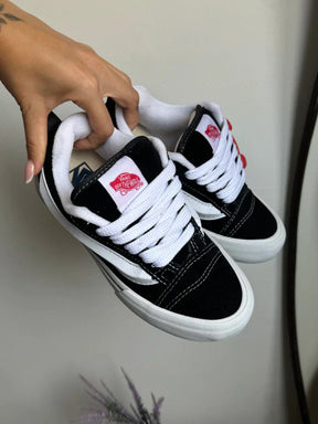 Skool Preto
