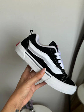 Skool Preto