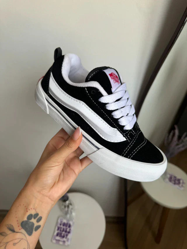 Skool Preto